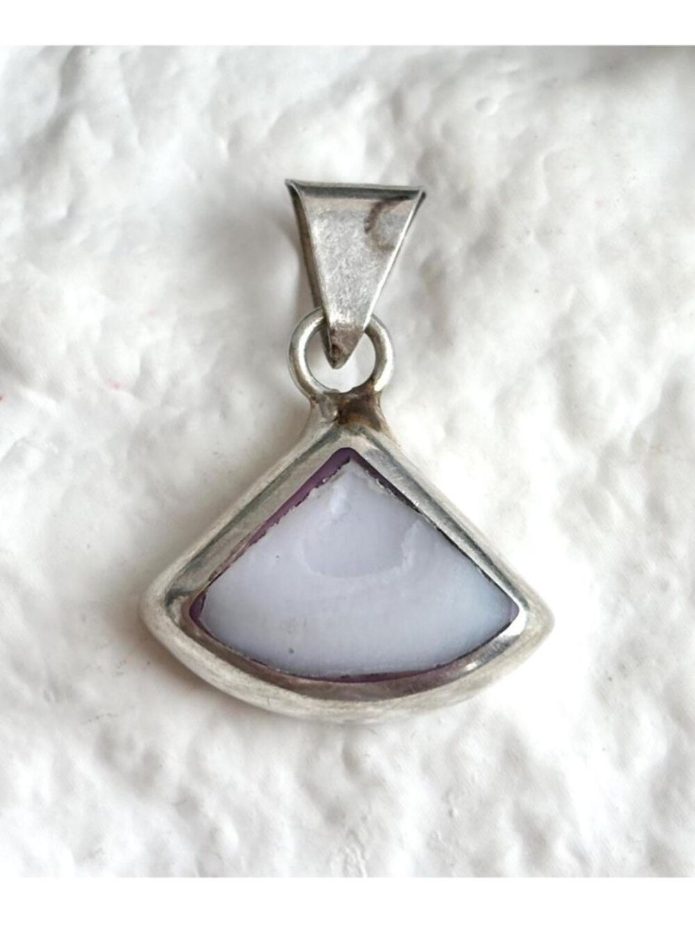 Mother of Pearl Mexican Gemstone Fan Shaped Sterling Silver 925 Vintage Pendant